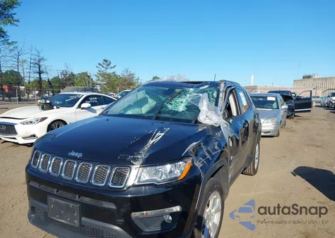 2021 Jeep Compass Latitude 4X4 from USA, damaged, VIN 3C4NJDBBXMT537900